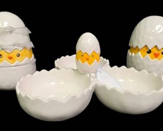 10 Strawberry Street Whimsical Baby Chicks Measuring Cups Candy Dishes