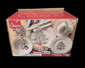 Gibson 34 Piece Christmas Memories Dinnerware Set Includes Flatware