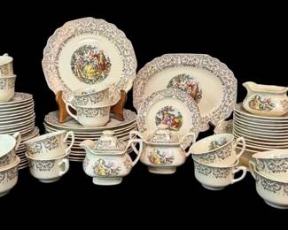 Vintage 22k Gold Dorlexa China Co. George Martha Washington Dinnerware Set