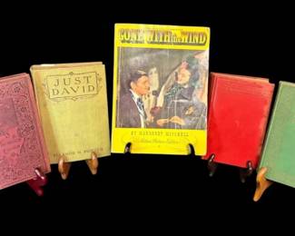 Antique English Literature Gone With The Wind Paperback