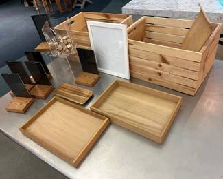 WGG658 Boutique Decor!