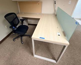 WGG393 L-Desk Bundle