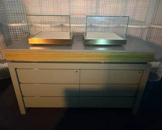 WGG242 Retail Display Cabinet & 2 Glass Showcases