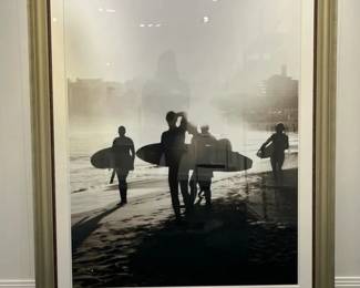 WGG299 Surfer In Motion - Large Framed Photograph