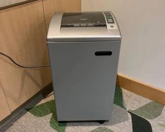 WGG734 Aurora AU2540XA Industrial Paper Shredder