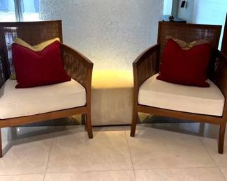 WGG182 Modern Living Room Chairs W/ Cube Foot Stool