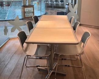 WGG035 Three Tables with 6 Chairs