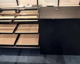 WGG624 Large Store checkout Stand + Display Case