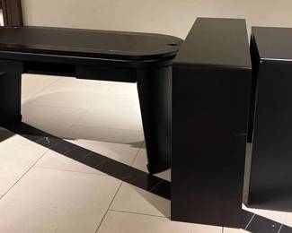 WGG132 Office Desk With 2 Tables