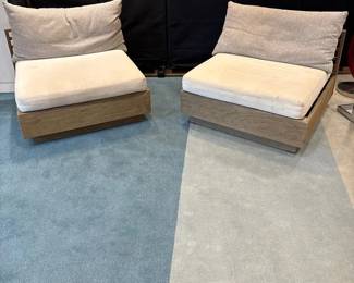 WGG666 Lounge Chairs