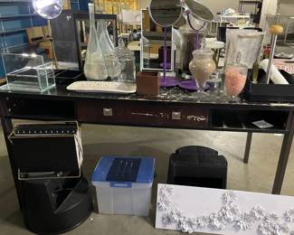 WGG540 Mystery Lot! You’ll Find Something!