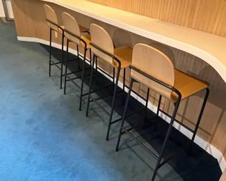 WGG669 Set Of Four Bar Stools