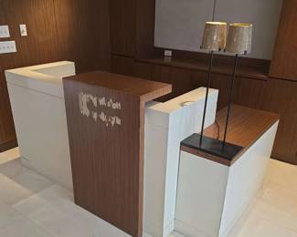 WGG194 Reception Desk