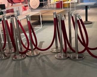 WGG635 (12) Silver Stanchions with Velvet Ropes
