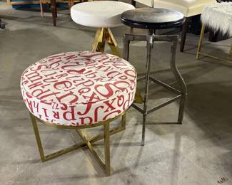WGG537 (3) Stools