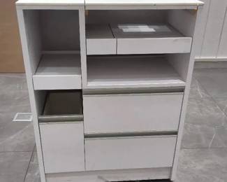 WGG136 Service Counter