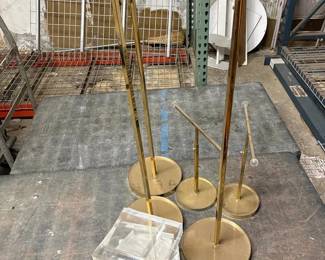 WGG499 Purse Display & Clear Acrylic Display