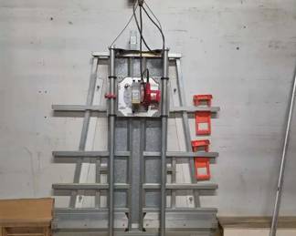 WGG559 Milwaukee Panel Saw