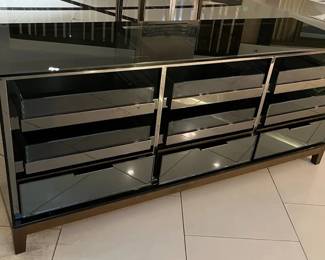 WGG104 Mirrored 9 Drawer Dresser