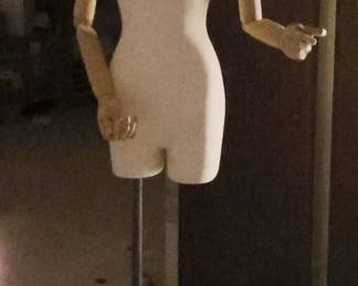 WGG147 Female Mannequin Torso