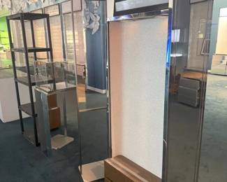 WGG297 Retail Display-Cube Pedestal, Shelving, Eyewear, Signage