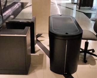 WGG129 Desk with Chair and Storage Units