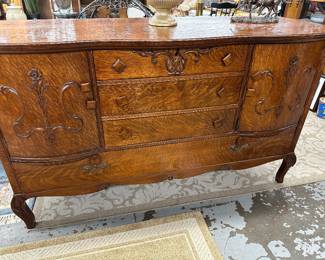 Amazing details, beautiful grain.