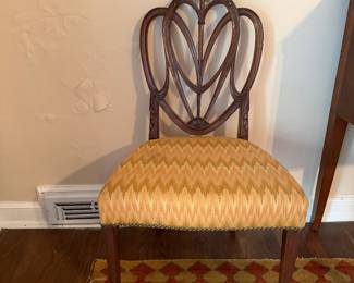 SET OF 8 CHAIRS