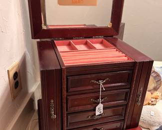 jewelry box