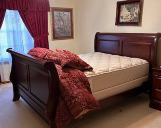 queen size SLEIGH BED