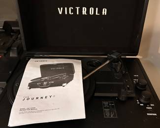 VICTROLA record player