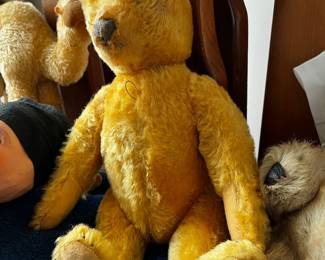 Steiff Vintage Bear 