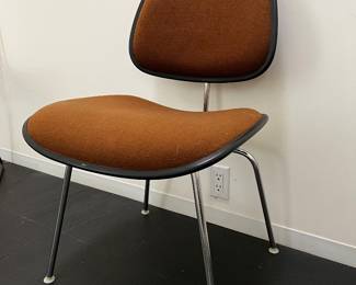 Herman Miller Eames Dining Chair 
