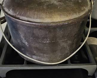 Vintage Cast Iron Dutch Oven with Lid - Griswold?