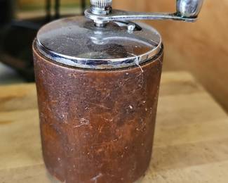 Vintage George S. Thompson Salt and Pepper Grinder Set