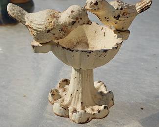 Cast Iron Two Birds Bird Bath Garden Decor