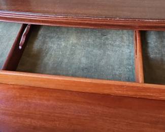 Antique Federal Style Mahogany Sideboard