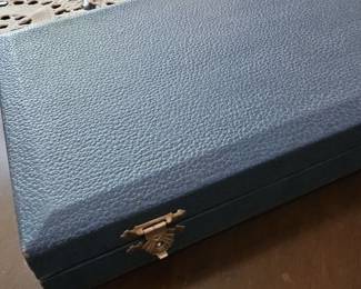 Vintage Staunton Chess Set in Presentation Box