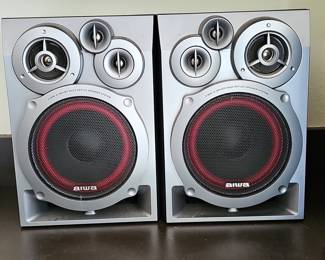 Aiwa SX-ND30 3-Way 4-Driver Bass Reflex Speaker System
