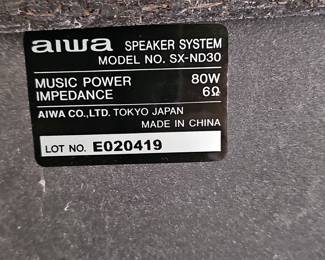 Aiwa SX-ND30 3-Way 4-Driver Bass Reflex Speaker System