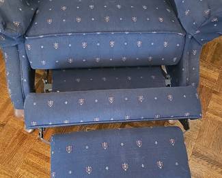 La-Z-Boy Kimberly High Leg Recliner