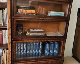 Antique Globe-Wernicke Barrister Bookcase