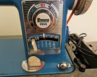 Morse Fotomatic III Model 4300 Zig Zag Sewing Machine