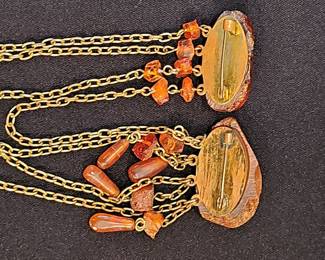 Vintage Amber and Gold Tone Chain Brooch