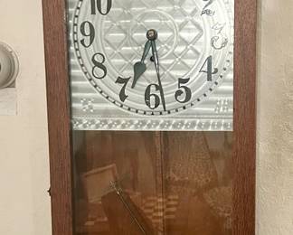 School wall clock Hanson manufacturing company somewhat unassembled $95