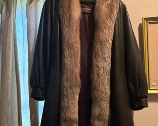 Yudofsky Furriers Black Leather Coat with Fox Fur Collar and Trim