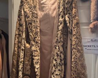 Vintage Faux Fur Leopard Print Cape Coat with Belt