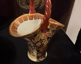 Chinese Export Porcelain Basket