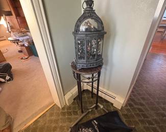 . . . another nice plant stand and lantern