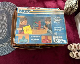 . . . Rock'em Sock'em Robots!